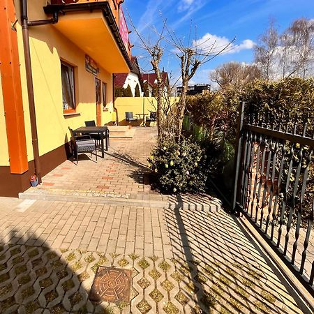 Pokoje Nad Klifem Trzesacz Luaran gambar
