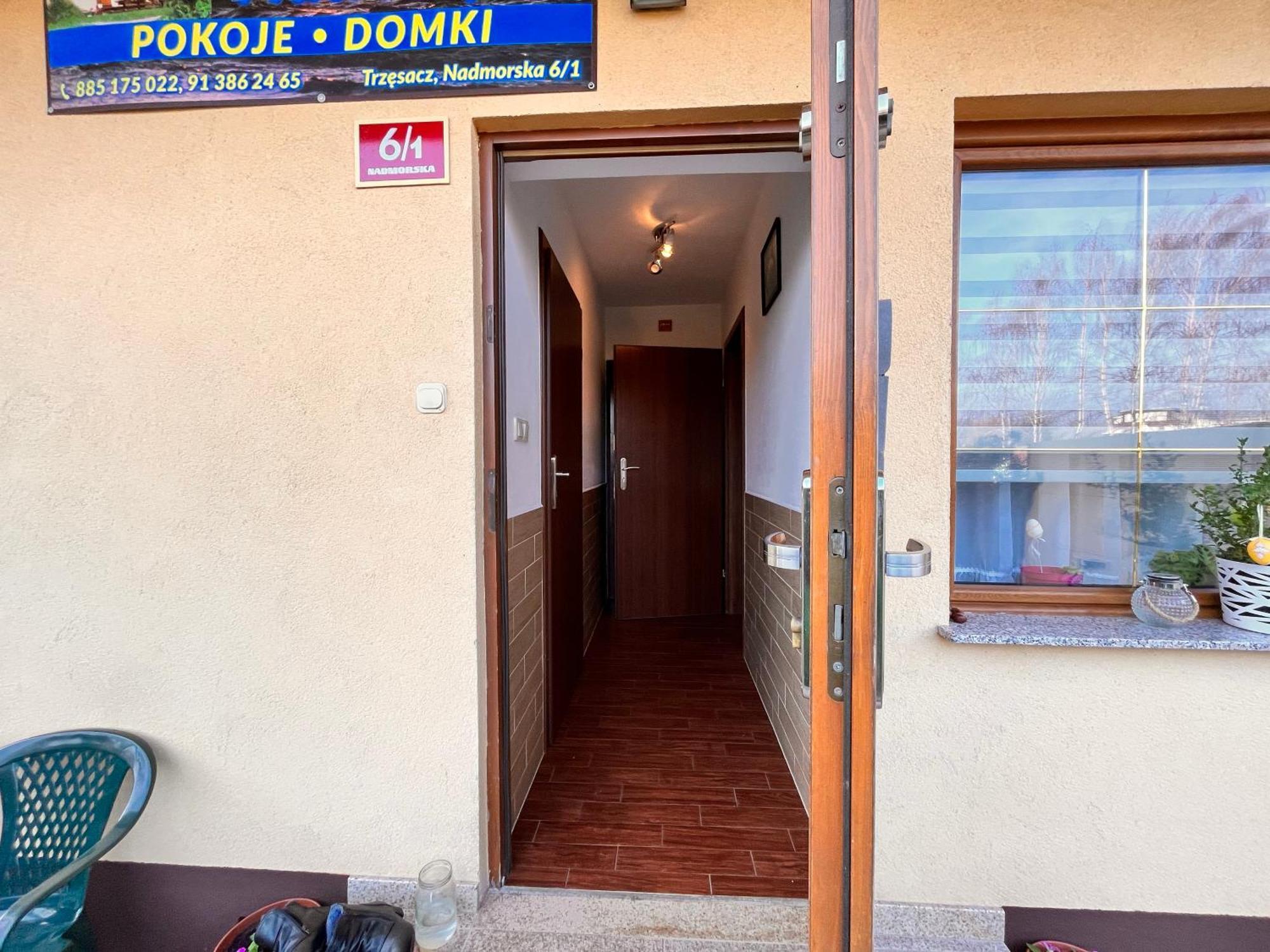 Pokoje Nad Klifem Trzesacz Luaran gambar